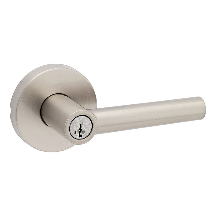 Manija Milan Kwikset Signature Series para Entrada - Acabado Níquel Satinado